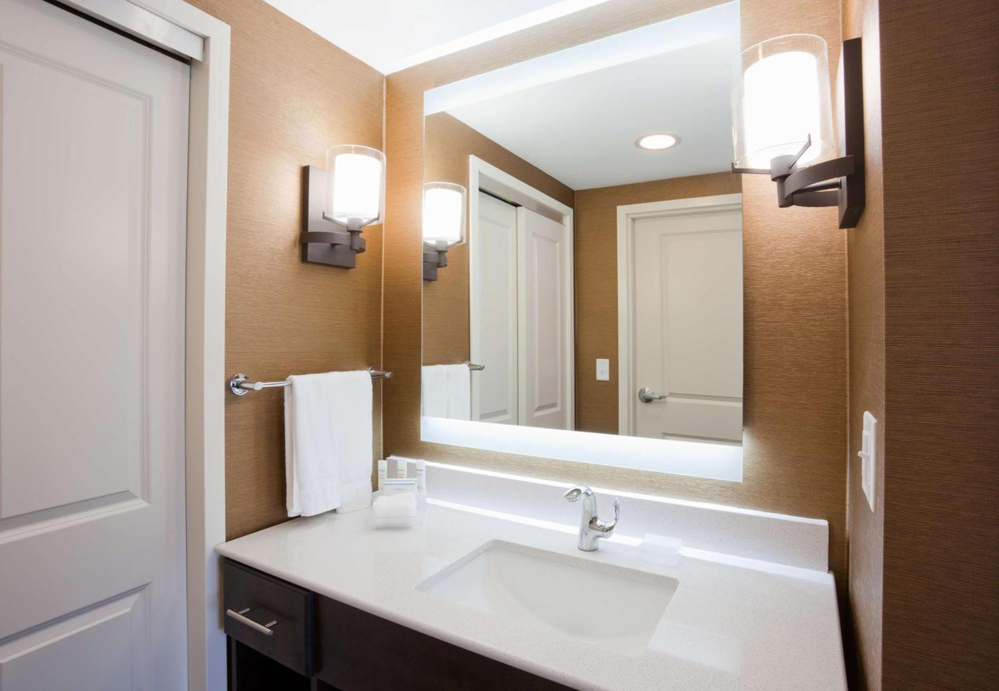 Homewood Suites Davenport Bettendorf Dış mekan fotoğraf
